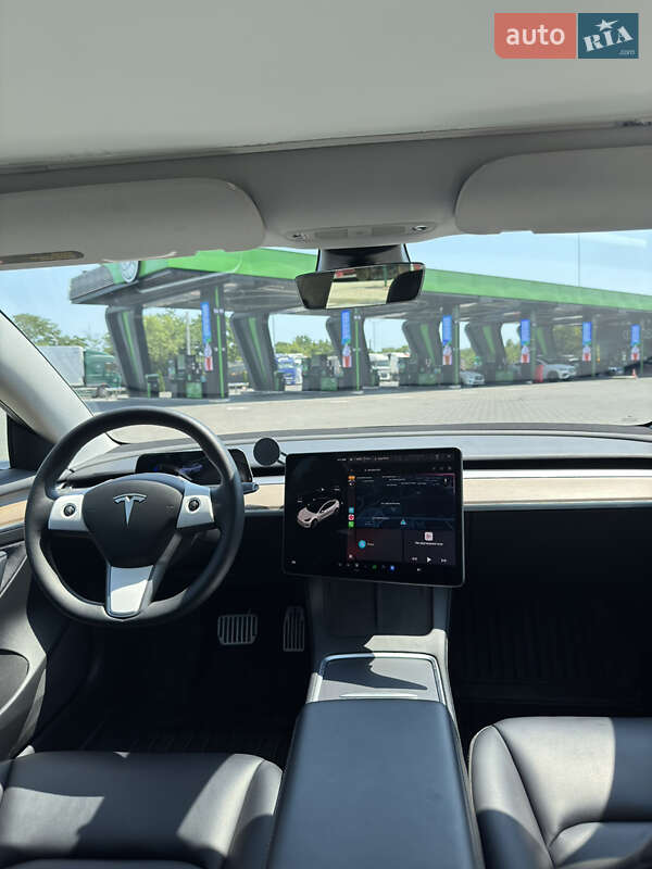 Седан Tesla Model 3 2022 в Одесі