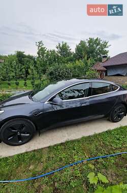 Седан Tesla Model 3 2019 в 