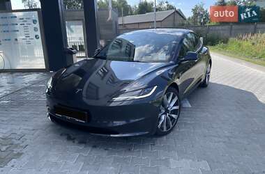 Седан Tesla Model 3 2024 в Киеве