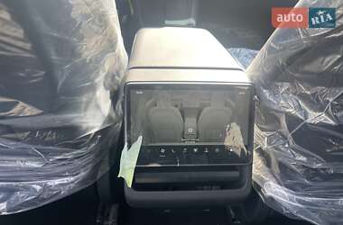 Седан Tesla Model 3 2024 в 