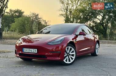 Tesla Model 3 2020
