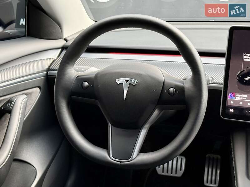 Седан Tesla Model 3 2023 в Харькове