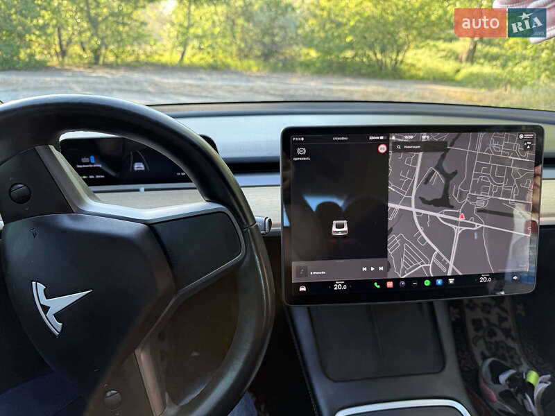 Седан Tesla Model 3 2018 в Каменском