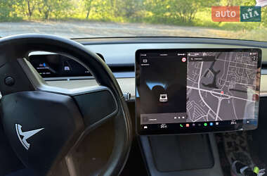 Седан Tesla Model 3 2018 в 