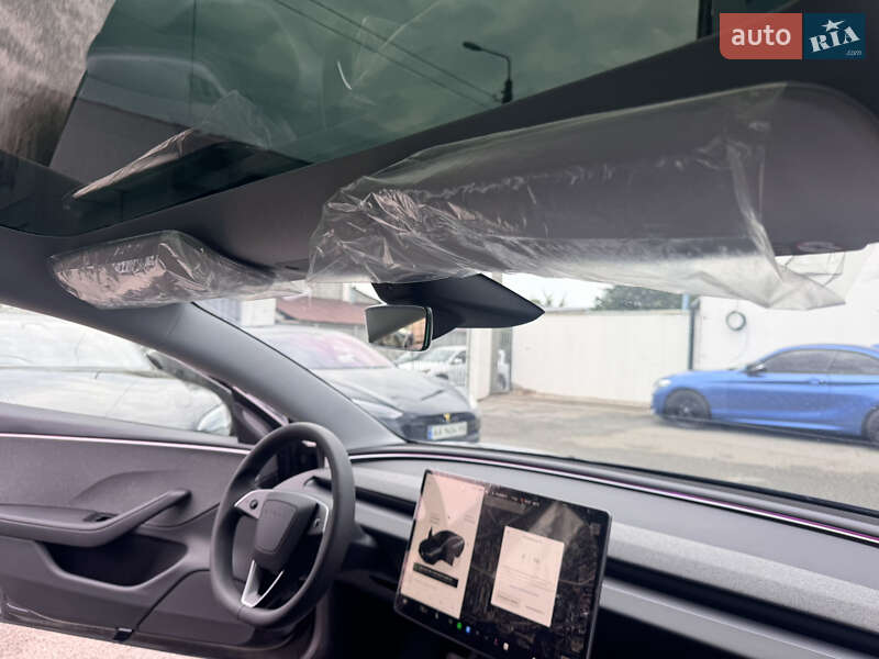 Седан Tesla Model 3 2024 в Киеве