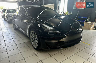 Седан Tesla Model 3 2019 в 