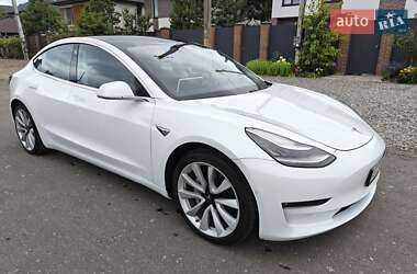 Седан Tesla Model 3 2019 в Броварах