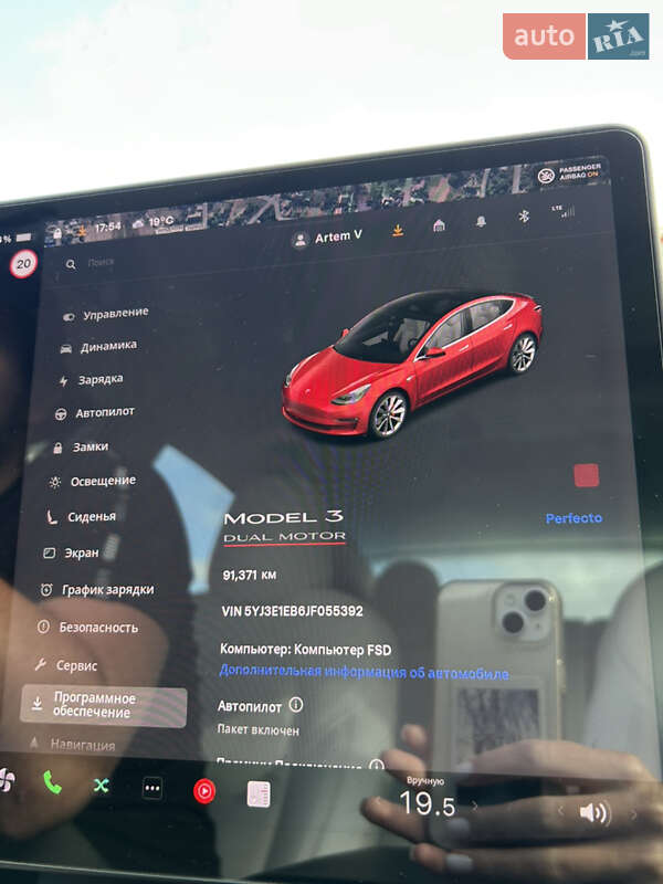 Седан Tesla Model 3 2018 в Киеве