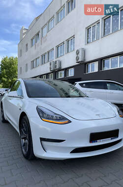 Tesla Model 3 2019