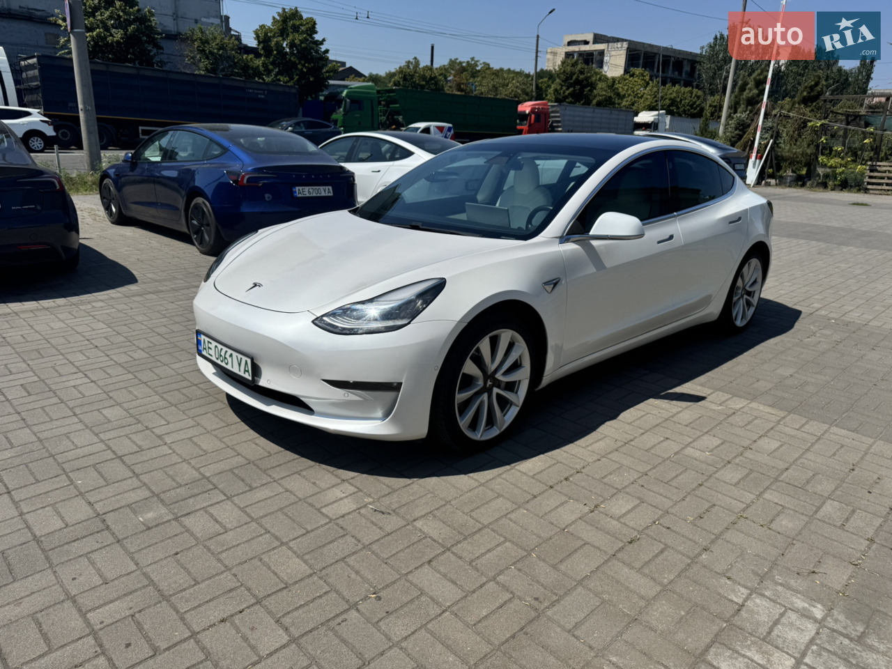 2018 Tesla Model 3 - мініатюра 13