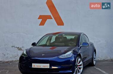 Седан Tesla Model 3 2018 в Одессе