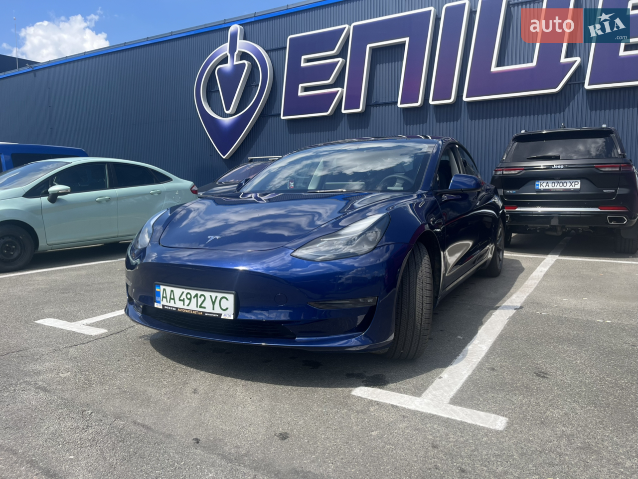 2024 Tesla Model 3 - мініатюра 10