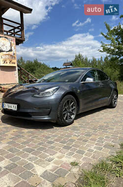 Седан Tesla Model 3 2019 в 