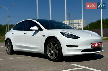 Tesla Model 3 2019