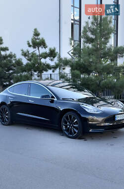 Tesla Model 3 2018