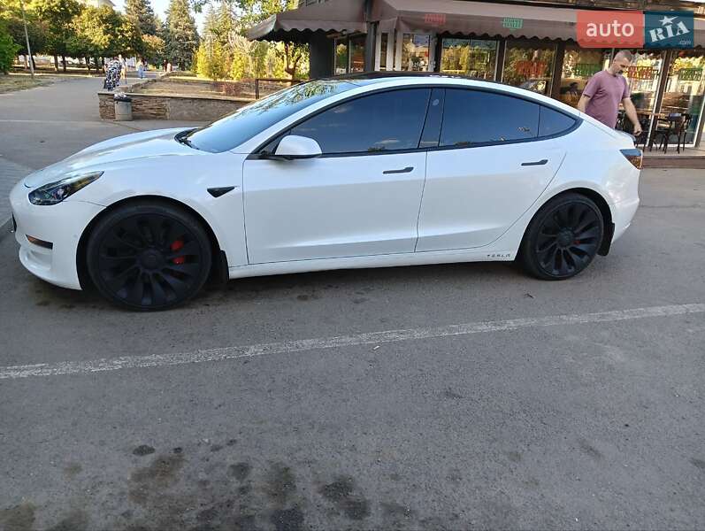 Седан Tesla Model 3 2022 в Кривому Розі фото 3 Седан Tesla Model 3 2022 в Кривому Розі