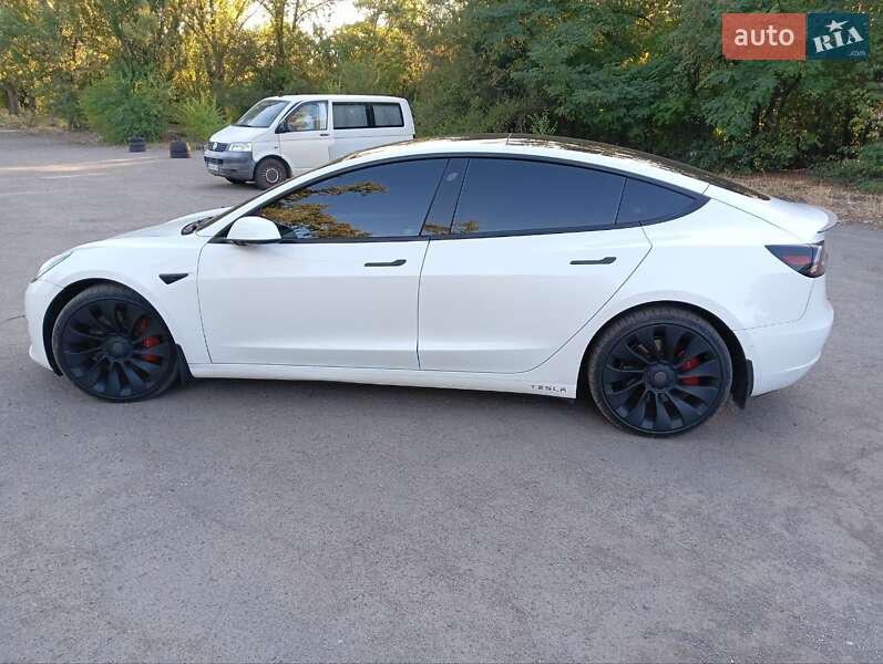 Седан Tesla Model 3 2022 в Кривому Розі фото 8 Седан Tesla Model 3 2022 в Кривому Розі