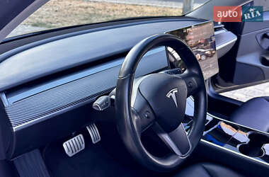 Седан Tesla Model 3 2018 в 