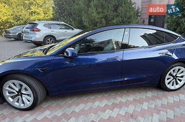 Седан Tesla Model 3 2022 в Дніпрі
