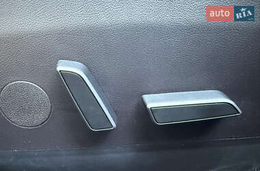 Седан Tesla Model 3 2022 в Дніпрі