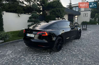 Седан Tesla Model 3 2018 в 