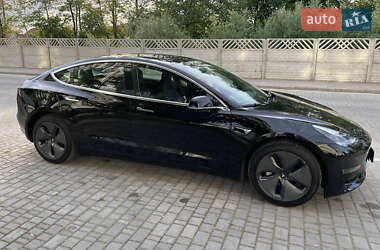 Седан Tesla Model 3 2019 в 