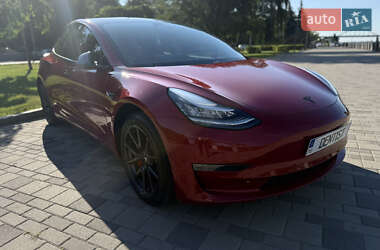 Tesla Model 3 2018