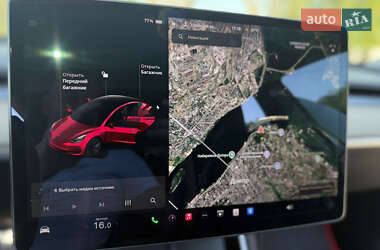 Седан Tesla Model 3 2018 в 