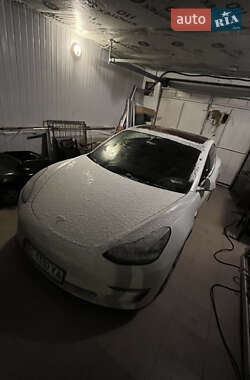 Седан Tesla Model 3 2018 в 