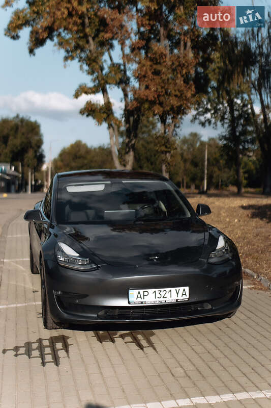 Седан Tesla Model 3 2018 в Запорожье