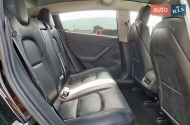 Седан Tesla Model 3 2018 в 