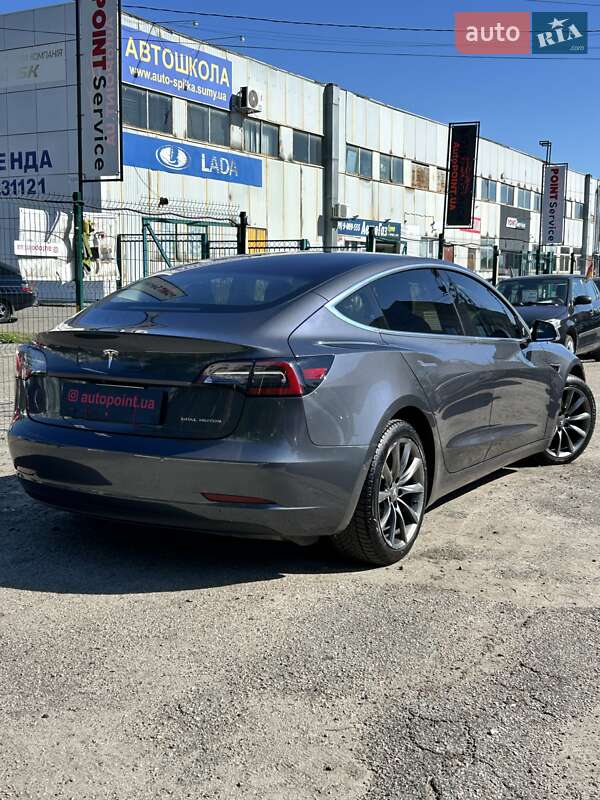 Седан Tesla Model 3 2018 в Сумах