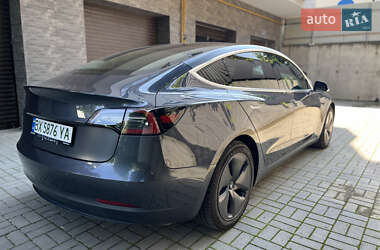 Седан Tesla Model 3 2018 в 