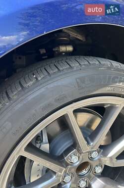 Седан Tesla Model 3 2023 в 