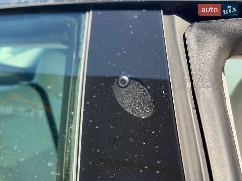 Седан Tesla Model 3 2019 в Рівному