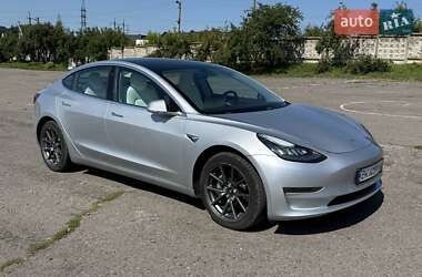 Седан Tesla Model 3 2018 в 