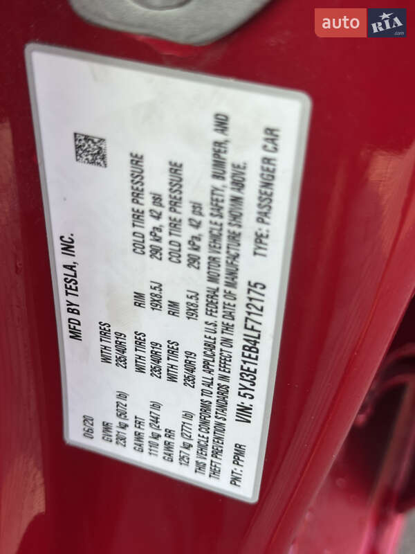 Седан Tesla Model 3 2020 в Хмельницком