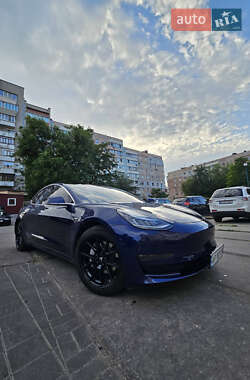 Седан Tesla Model 3 2018 в Запорожье