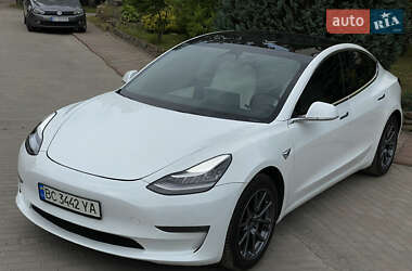 Седан Tesla Model 3 2019 в 