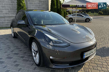 Tesla Model 3 2020