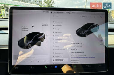 Седан Tesla Model 3 2020 в Кропивницькому