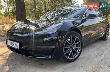 Седан Tesla Model 3 2019 в Кобеляках