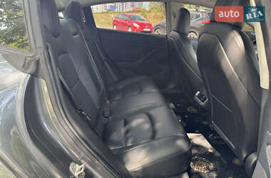 Седан Tesla Model 3 2018 в 