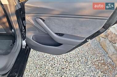Седан Tesla Model 3 2018 в 