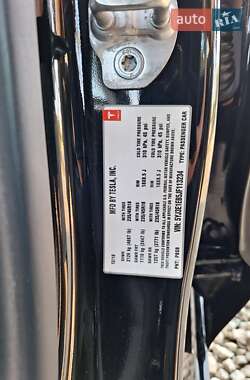 Седан Tesla Model 3 2018 в 