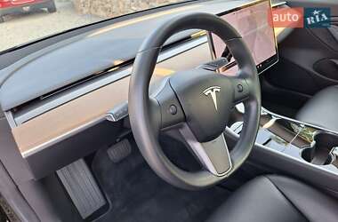 Седан Tesla Model 3 2018 в 
