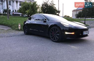 Tesla Model 3 2019