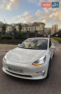 Седан Tesla Model 3 2018 в Софиевской Борщаговке