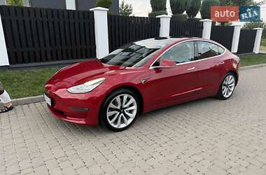 Tesla Model 3 2018