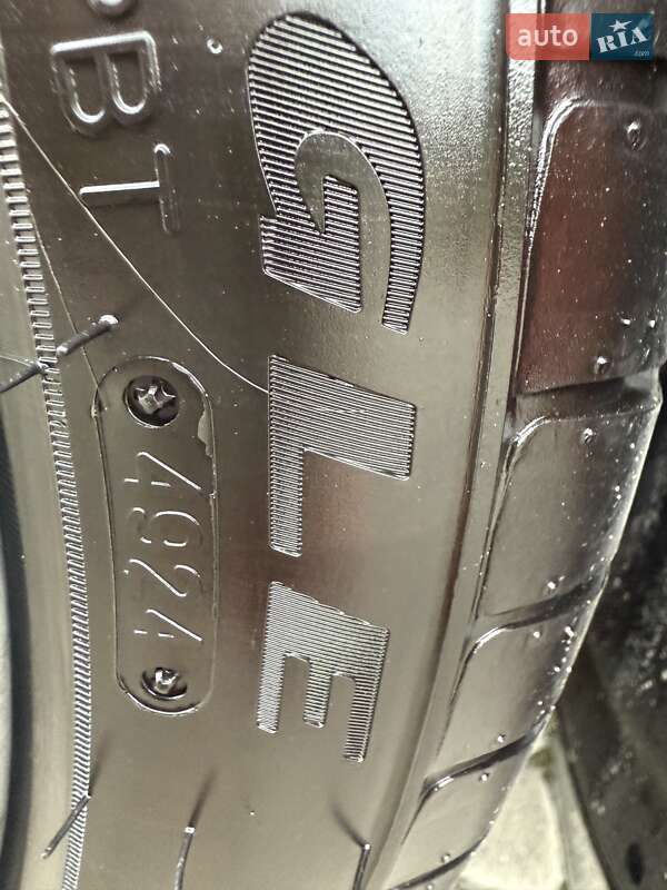 Седан Tesla Model 3 2018 в Львове